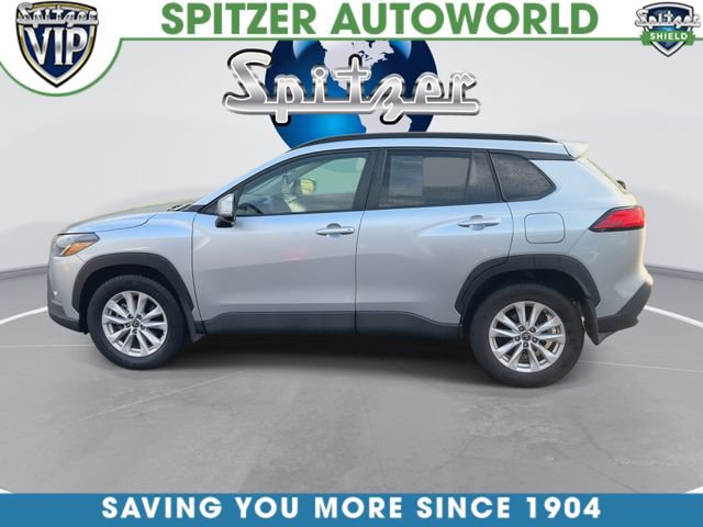 Used 2023 Toyota Corolla Cross LE AWD/4WD image 6
