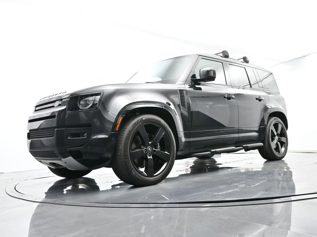 Used 2024 Land Rover Defender 110 V8 image 43