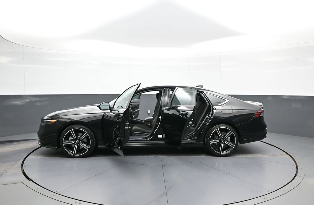 Certified 2023 Honda Accord Sport image 42