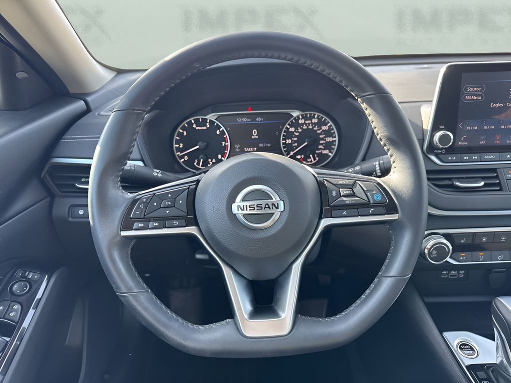 Used 2021 Nissan Altima 2.5 SV w/ SV Premium Package image 14