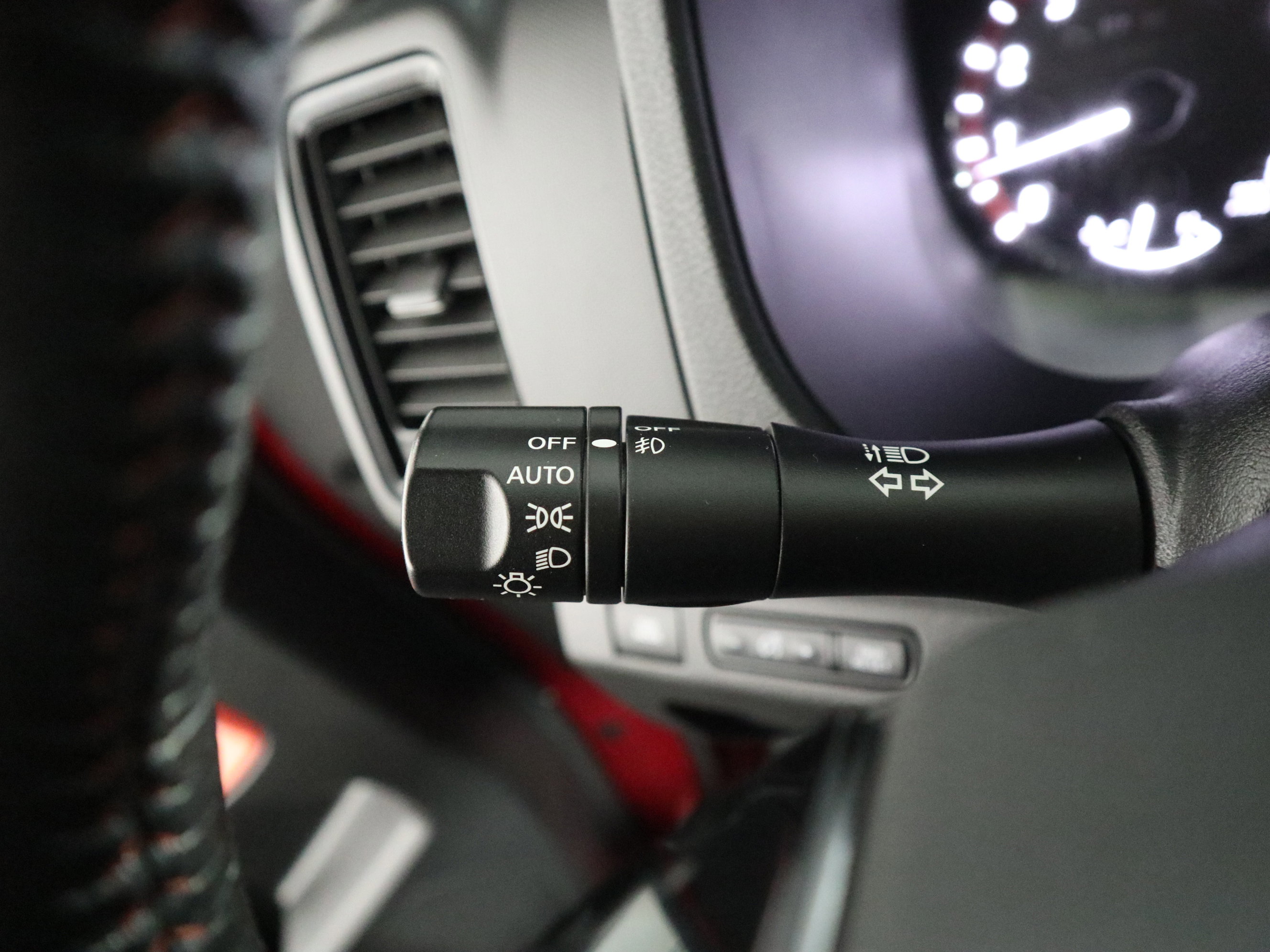 Used 2023 Nissan Frontier Pro-X w/ Technology Package image 25