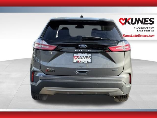 Used 2023 Ford Edge SEL image 4