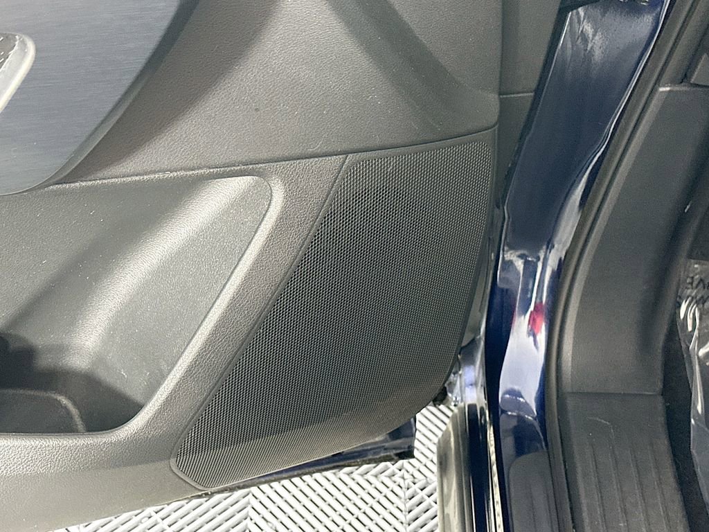 Used 2022 Nissan Pathfinder SL w/ SL Black Package image 27