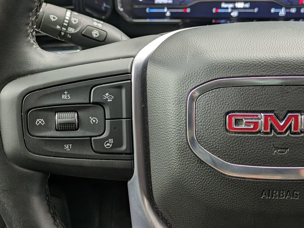 Used 2025 GMC Sierra 1500 SLT image 17