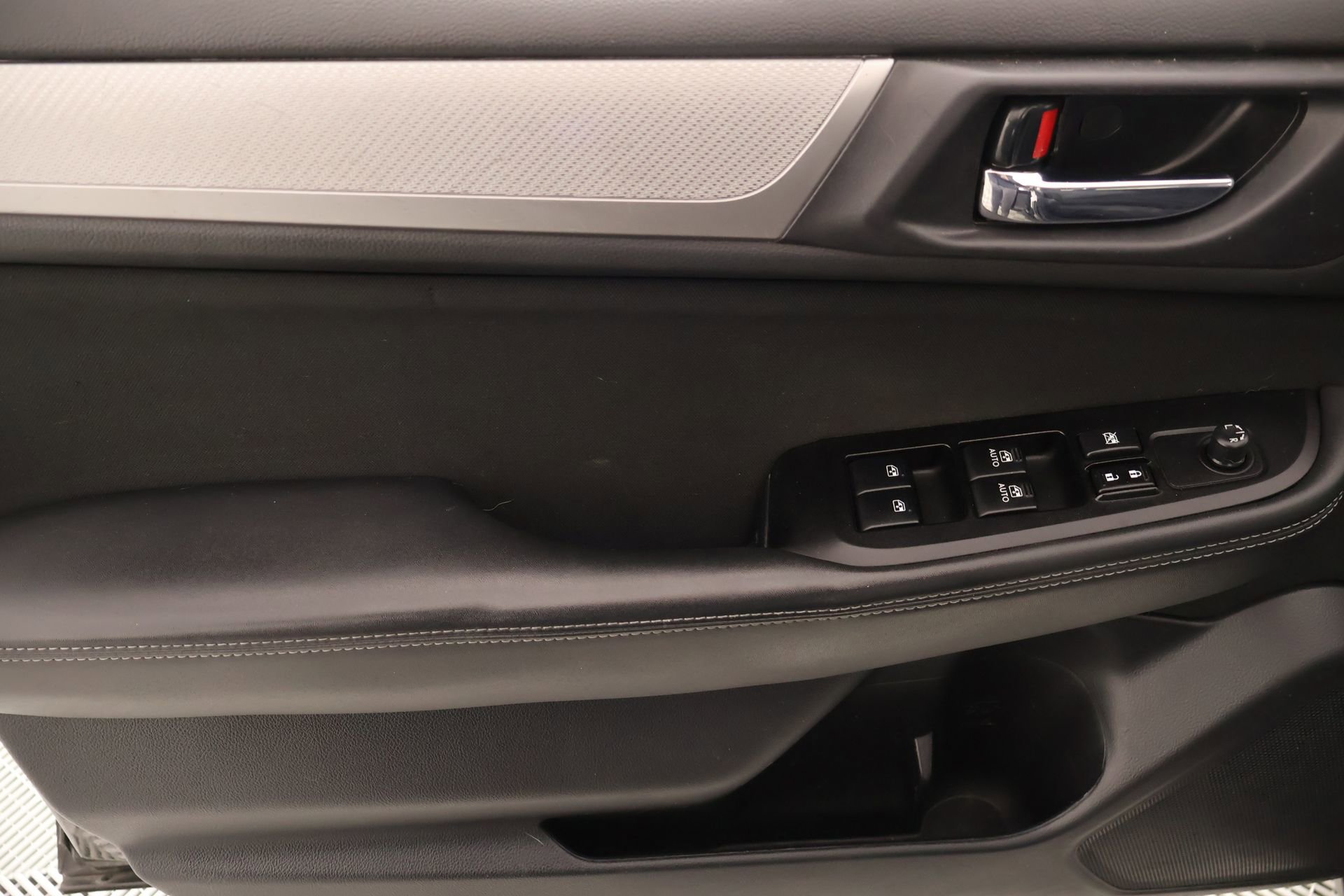 Used 2019 Subaru Outback 2.5i Premium w/ Popular Package #2 image 16