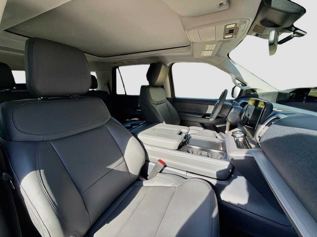 New 2027 Ford Expedition Active AWD/4WD image 32