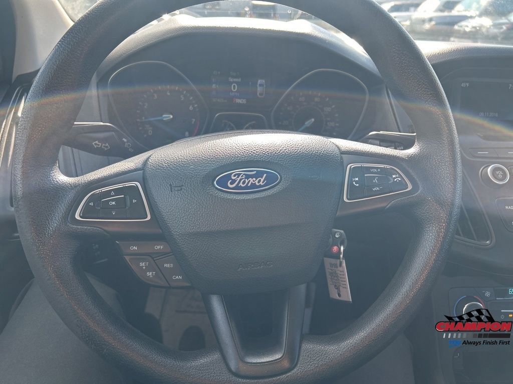 Used 2016 Ford Focus SE image 22