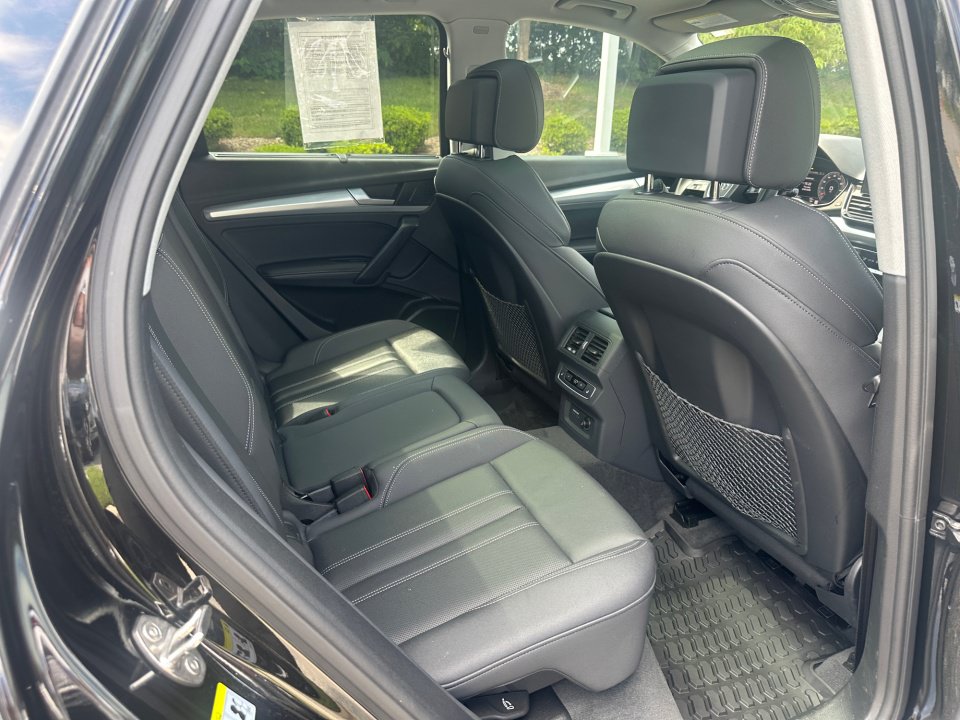 Certified 2024 Audi Q5 2.0T Prestige w/ Prestige Package AWD/4WD image 29