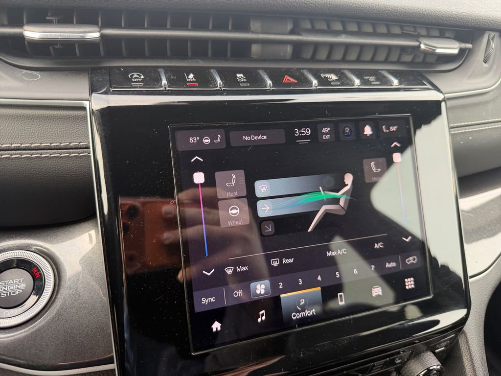 Used 2022 Jeep Grand Cherokee Altitude image 19