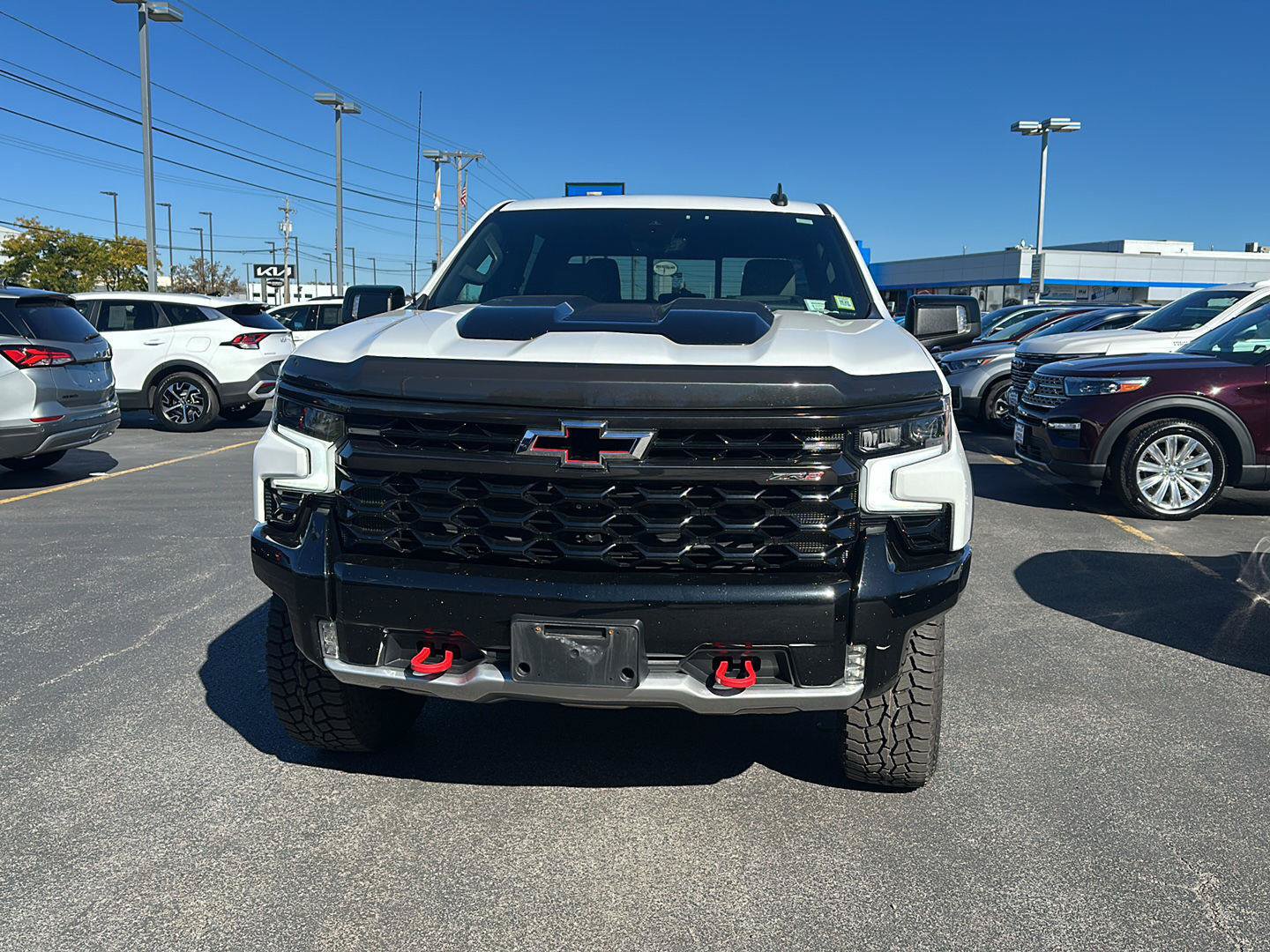 Used 2023 Chevrolet Silverado 1500 ZR2 w/ Technology Package AWD/4WD image 6