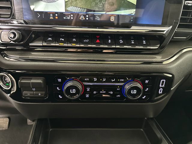 Used 2026 Chevrolet Silverado 1500 ZR2 AWD/4WD image 23