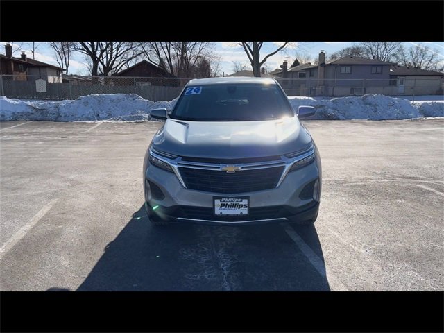 Certified 2024 Chevrolet Equinox LT w/ LPO, Floor Liner Package image 3