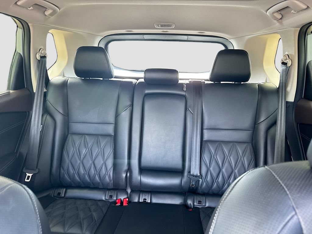 Certified 2023 Nissan Rogue Platinum w/ Platinum Premium Package AWD/4WD image 30