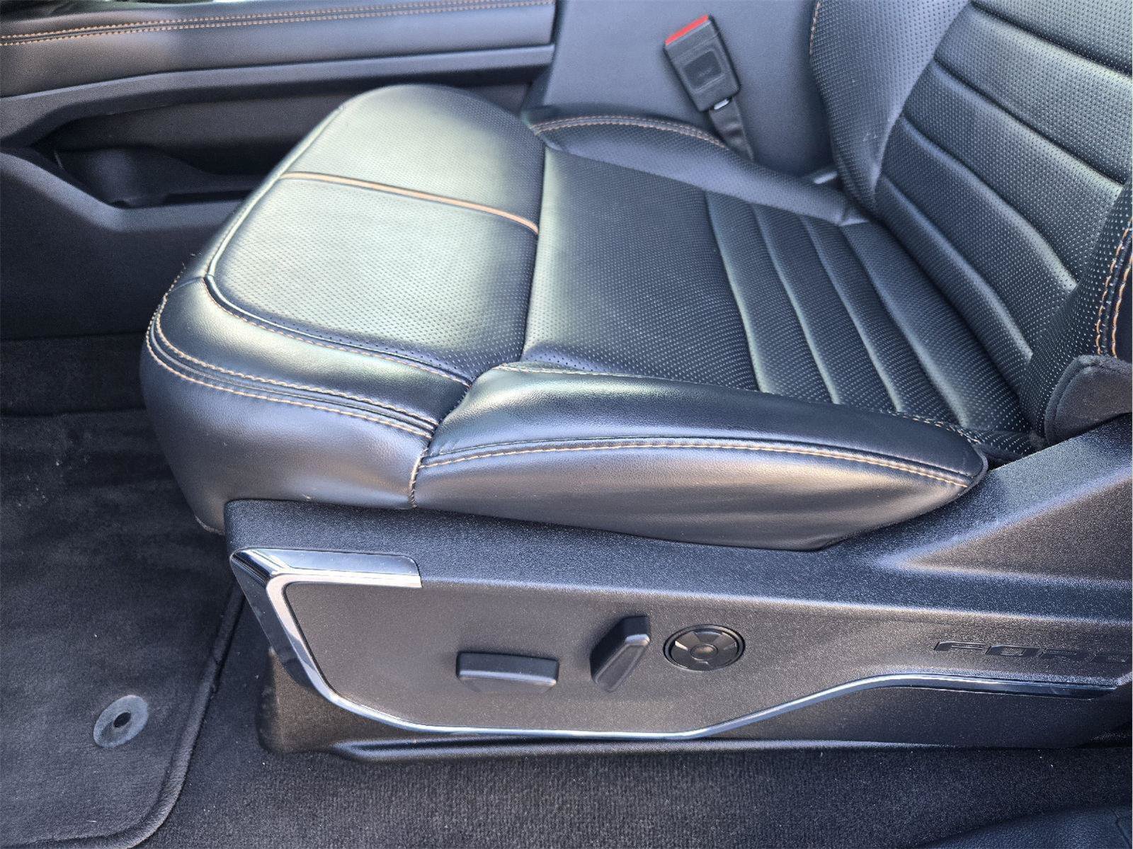 Used 2024 Ford F250 Platinum AWD/4WD image 24