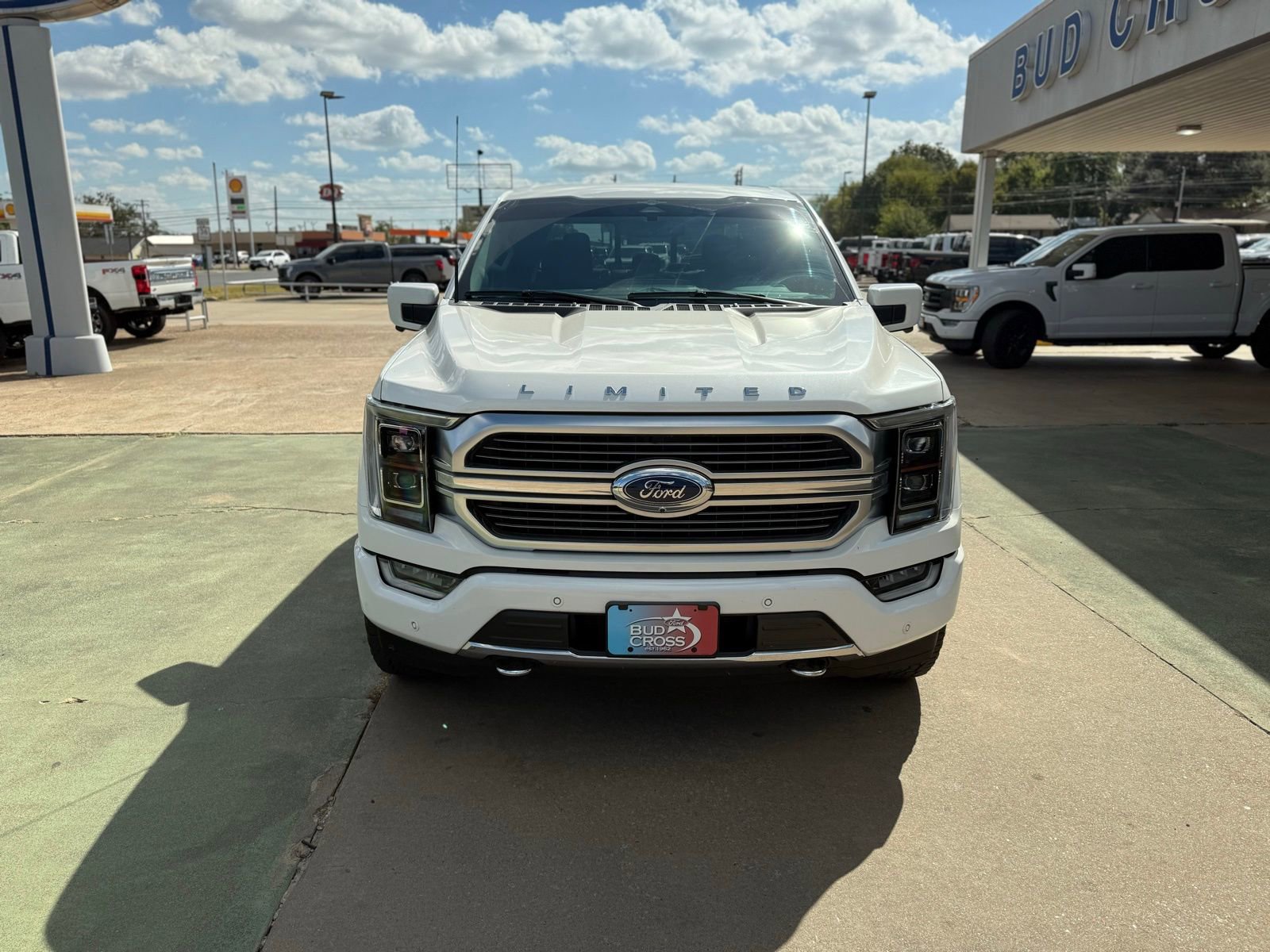 Used 2023 Ford F150 Limited image 34