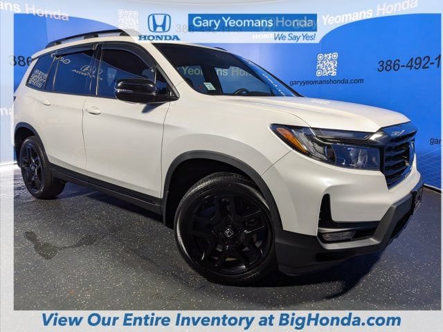 Certified 2025 Honda Passport Black Edition image 5