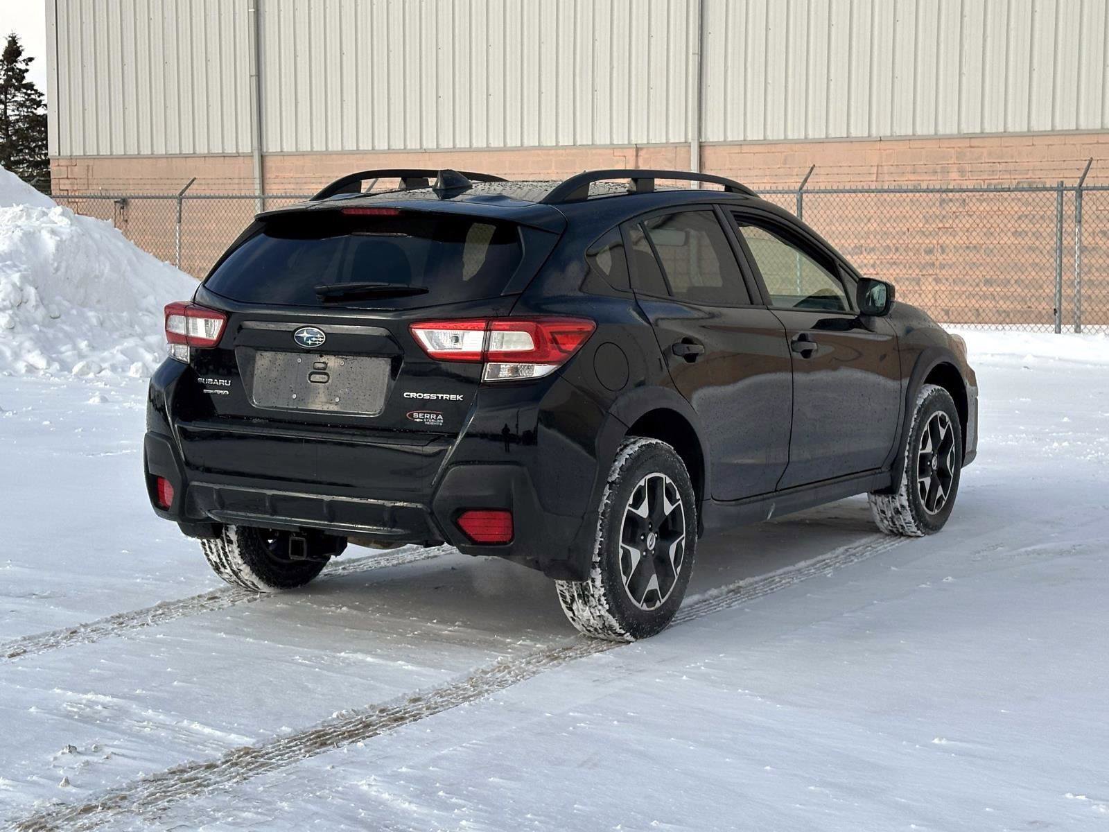 Used 2018 Subaru Crosstrek 2.0i Premium w/ Eyesight System image 5