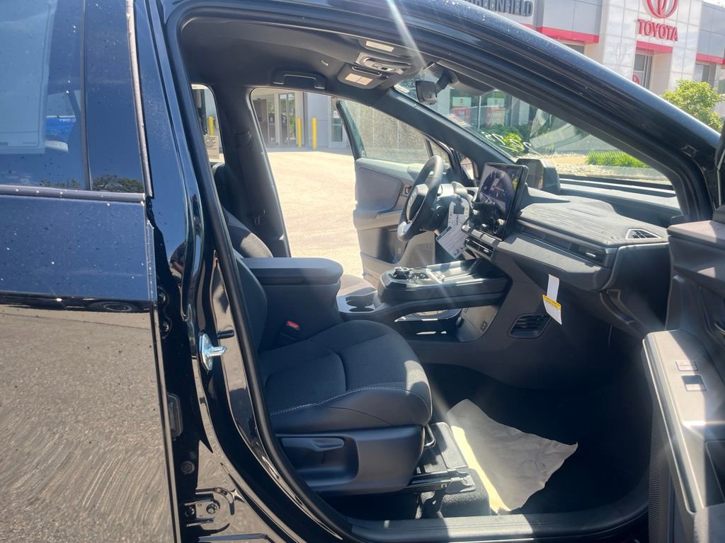 New 2026 Toyota C-HR AWD/4WD image 10