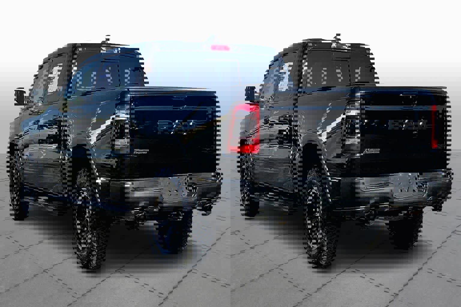 Used 2019 RAM 1500 Rebel w/ Rebel Level 2 Equipment Group AWD/4WD image 12