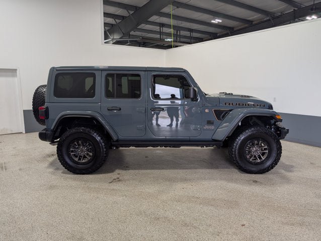 Used 2024 Jeep Wrangler Unlimited Rubicon 392 AWD/4WD image 2