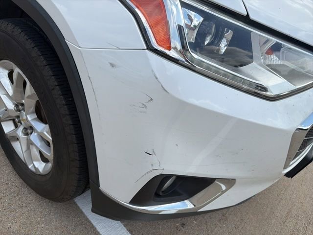 Used 2018 Chevrolet Traverse LT FWD image 9