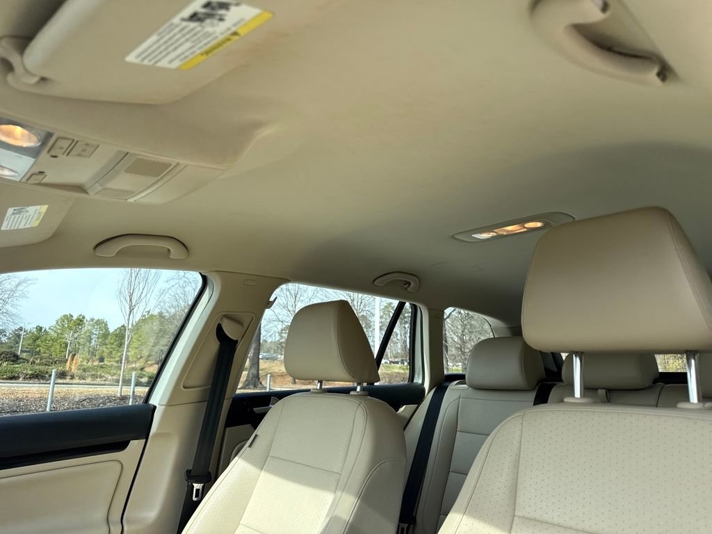 Used 2014 Volkswagen Jetta TDI image 25