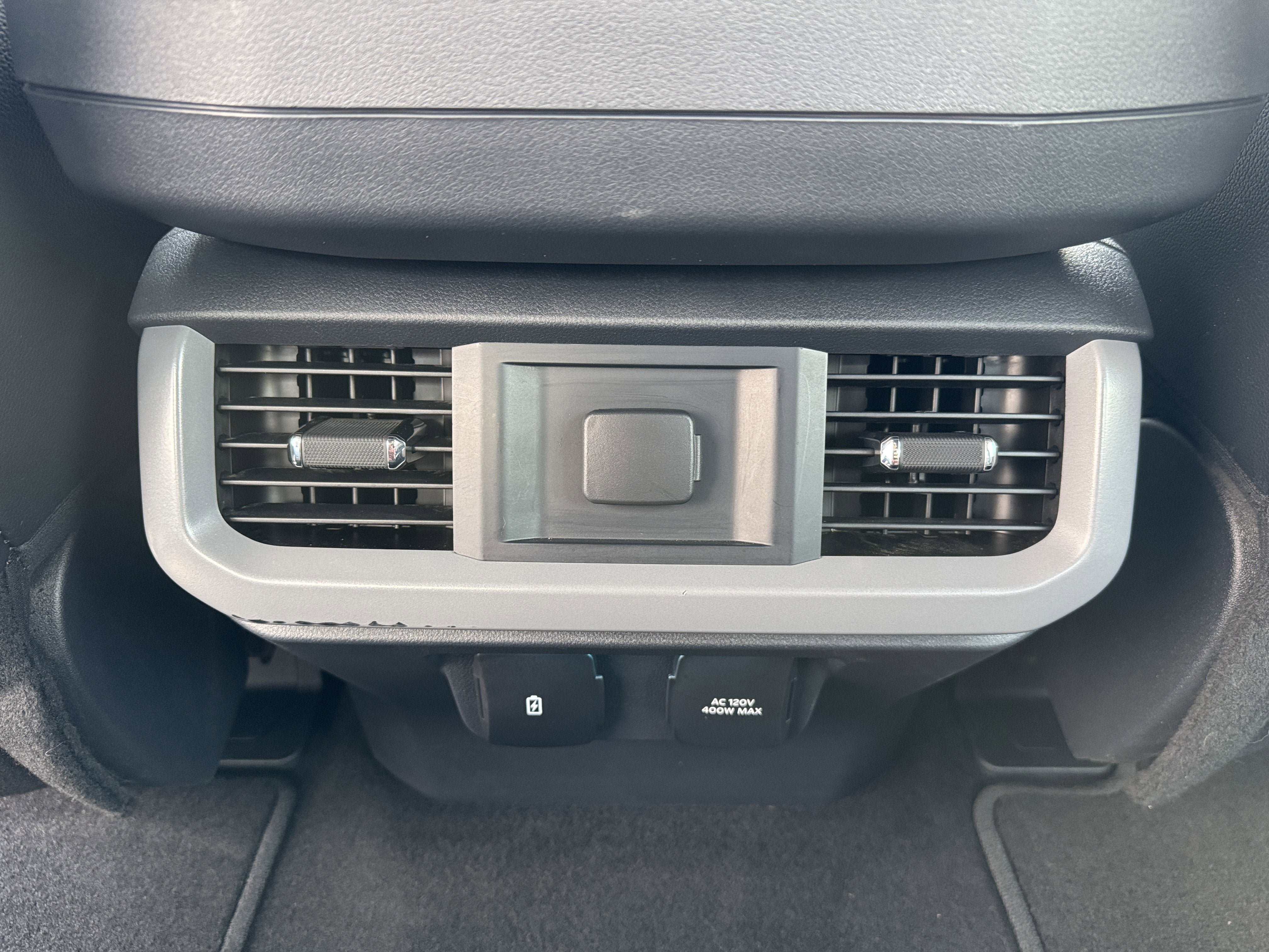 Used 2024 Ford F150 Lariat AWD/4WD image 32