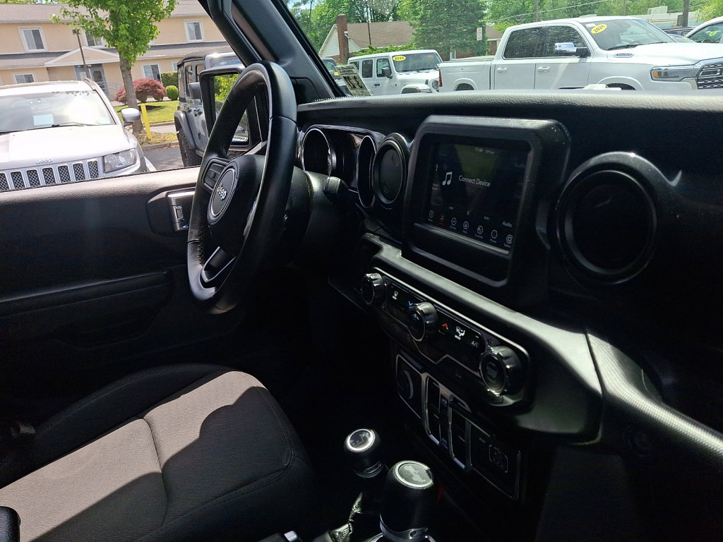 Used 2022 Jeep Wrangler Unlimited Sport AWD/4WD image 12