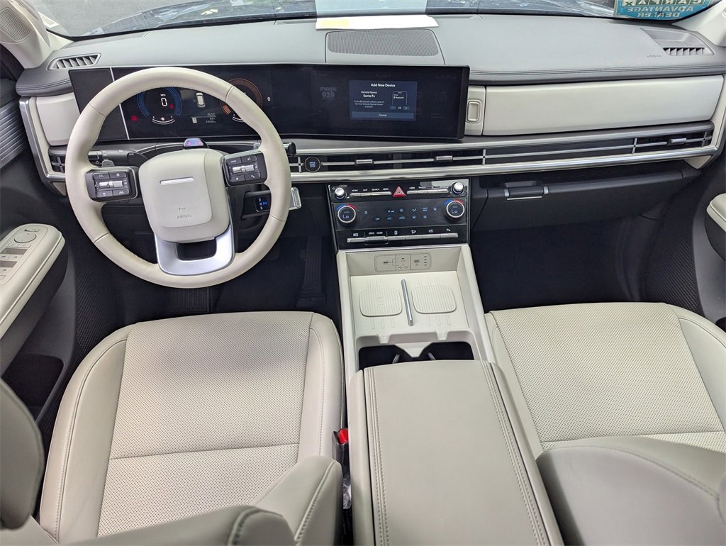 Used 2025 Hyundai Santa Fe SEL image 26