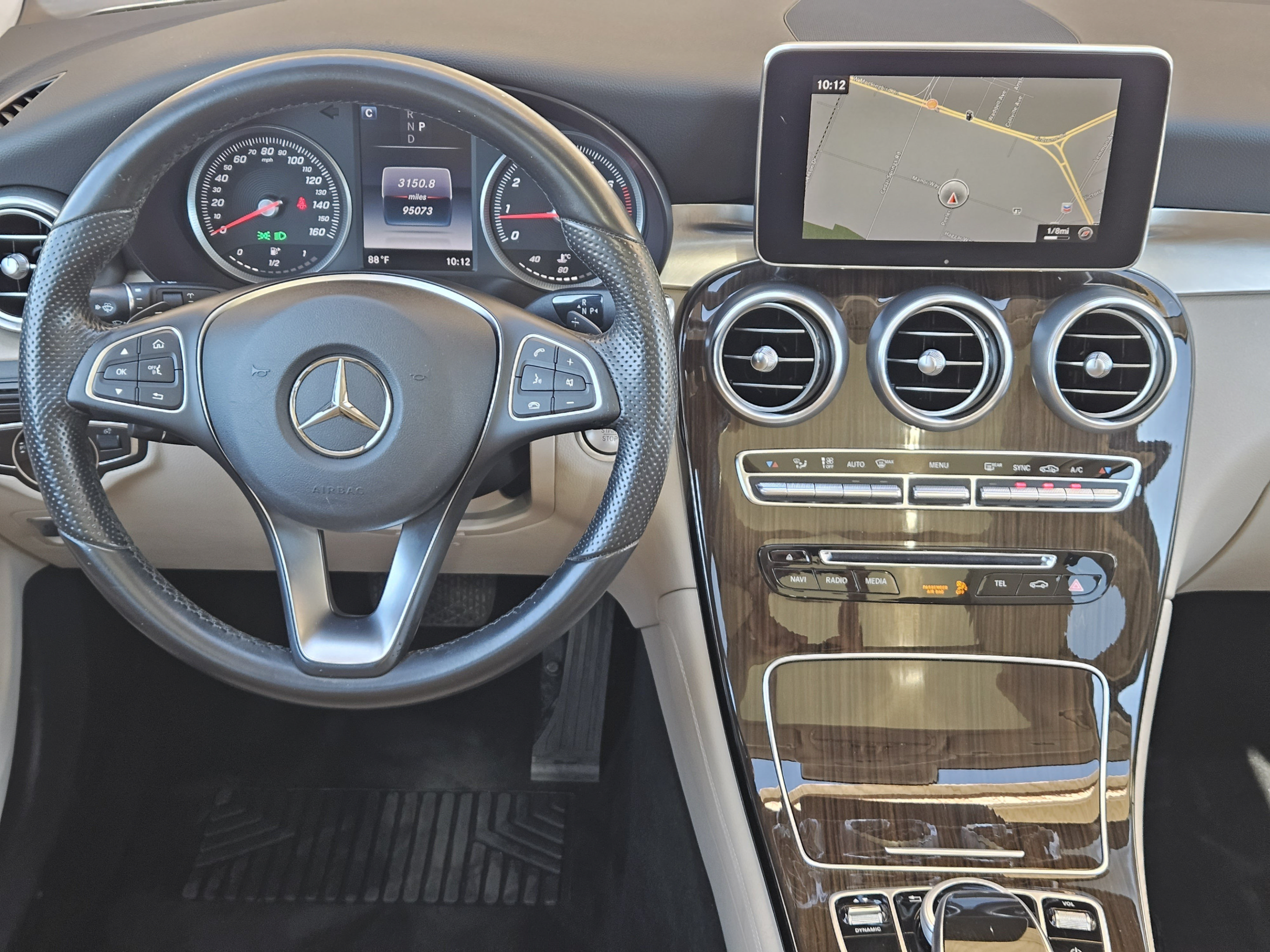 Used 2016 Mercedes-Benz GLC 300 image 21