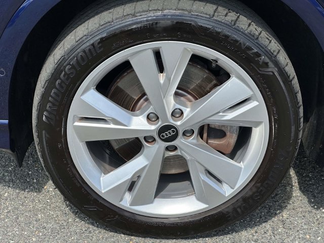 Used 2023 Audi Q4 e-tron Premium Plus w/ Premium Plus AWD/4WD image 11