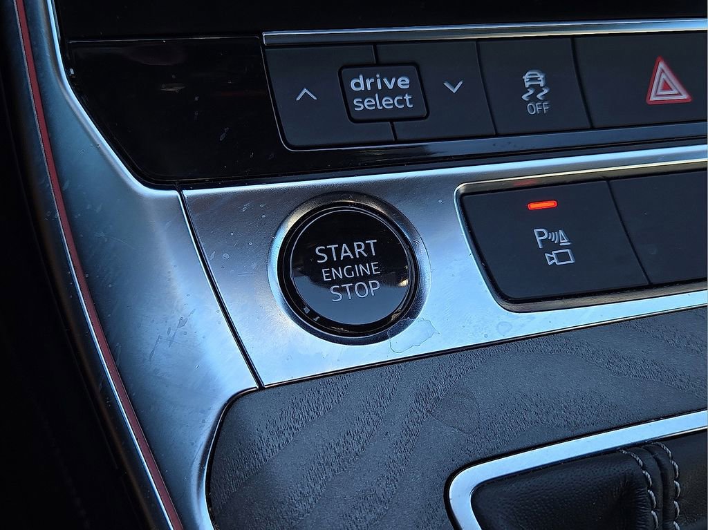 Used 2024 Audi A6 Premium Plus image 31