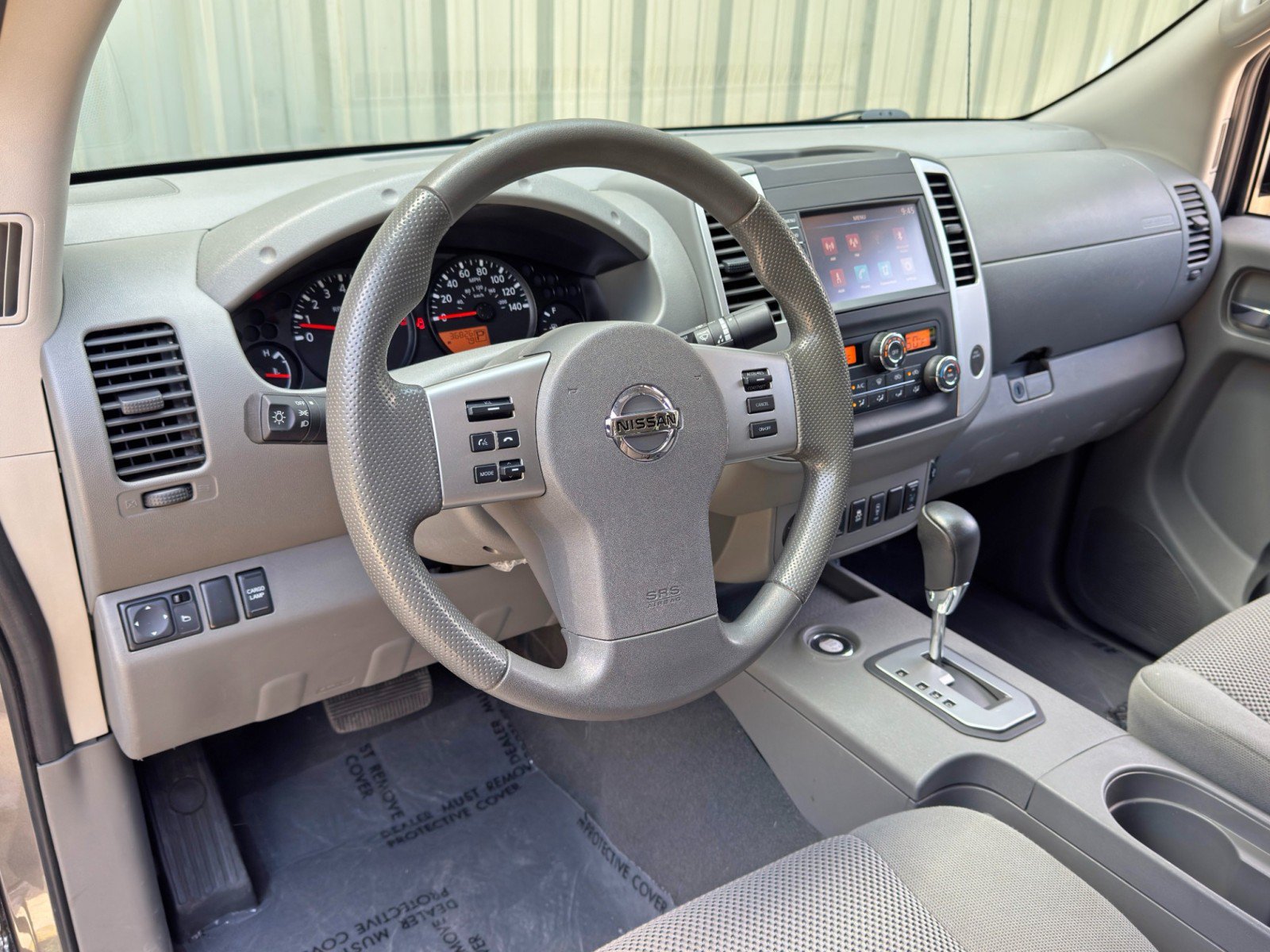 Used 2020 Nissan Frontier SV w/ Midnight Edition Floor Mats RWD image 12