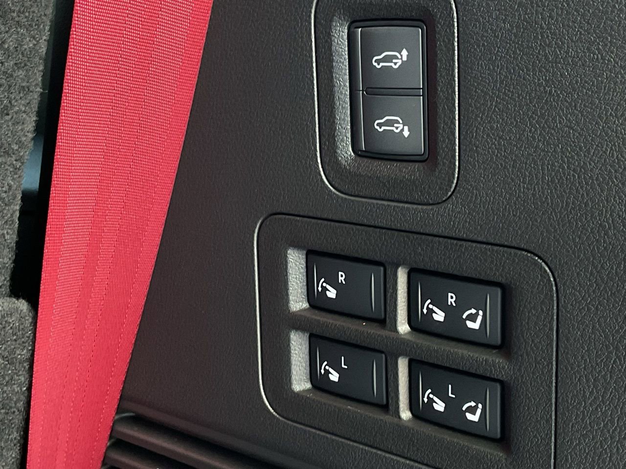 New 2026 Nissan Armada NISMO AWD/4WD image 22