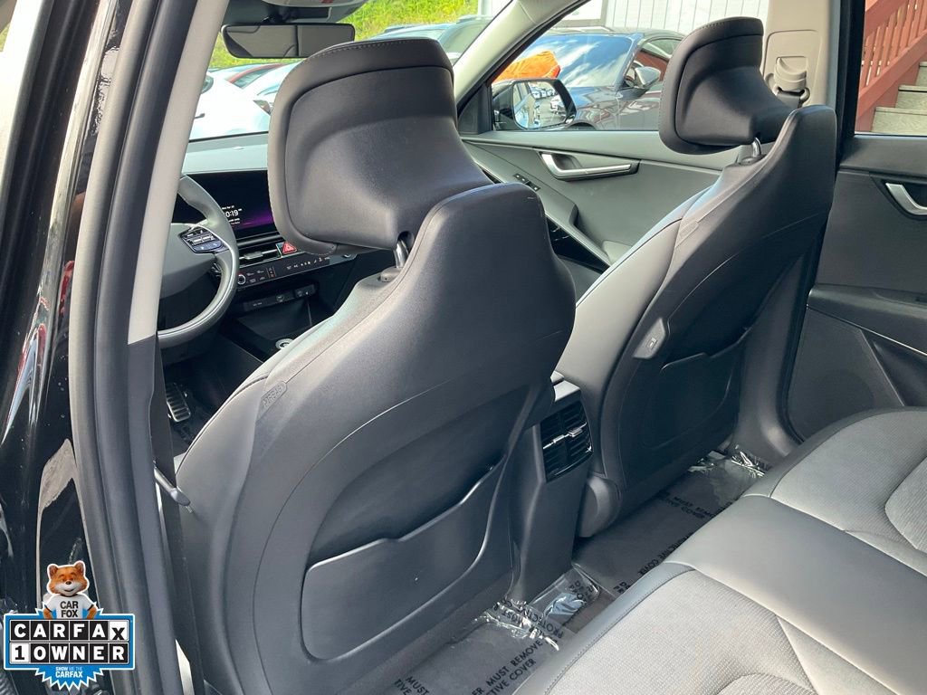 Used 2025 Kia Niro Wave FWD image 33