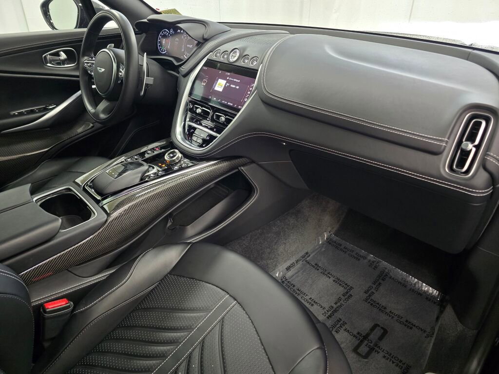 Used 2024 Aston Martin DBX 707 image 29