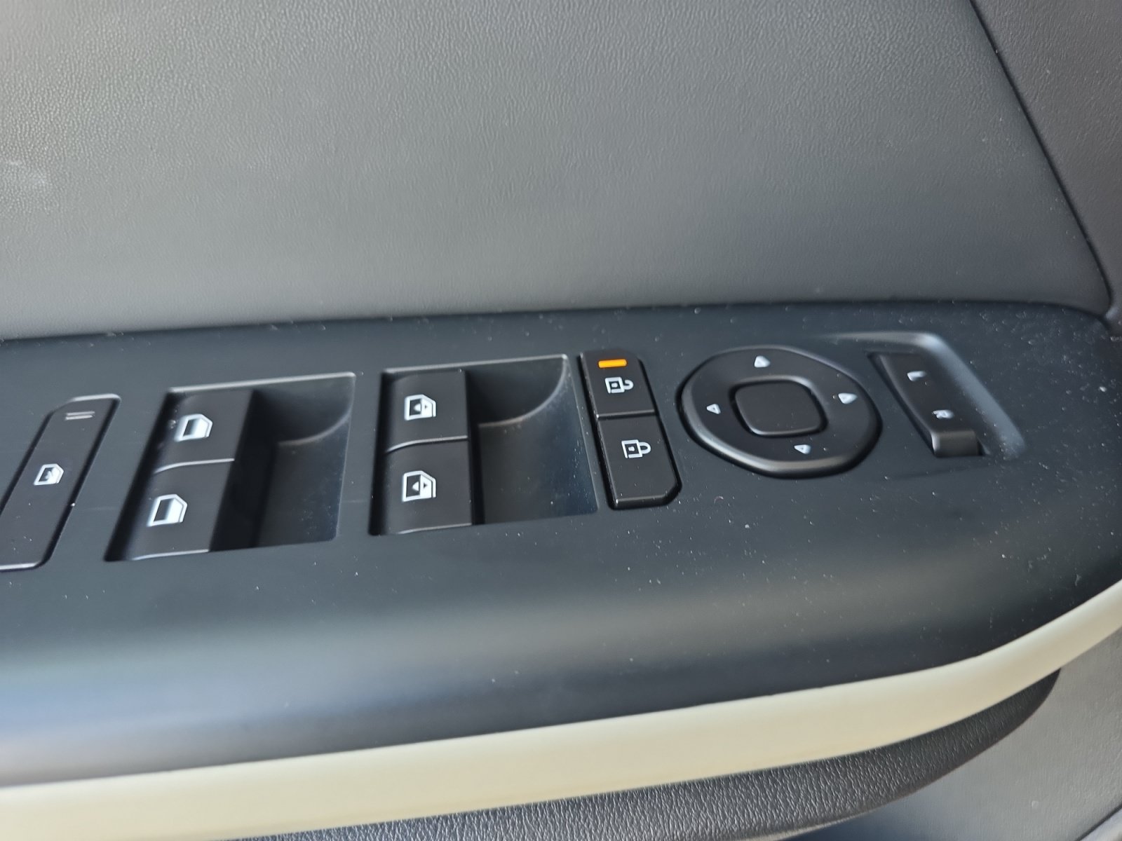 Certified 2025 Kia K4 GT-Line w/ GT-Line Sunroof Package FWD image 26