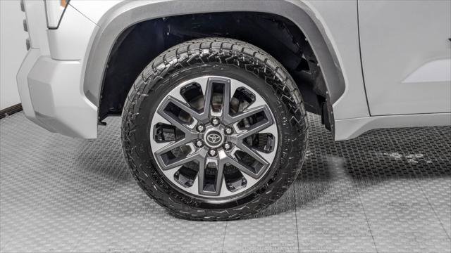 Used 2022 Toyota Tundra Limited AWD/4WD image 33
