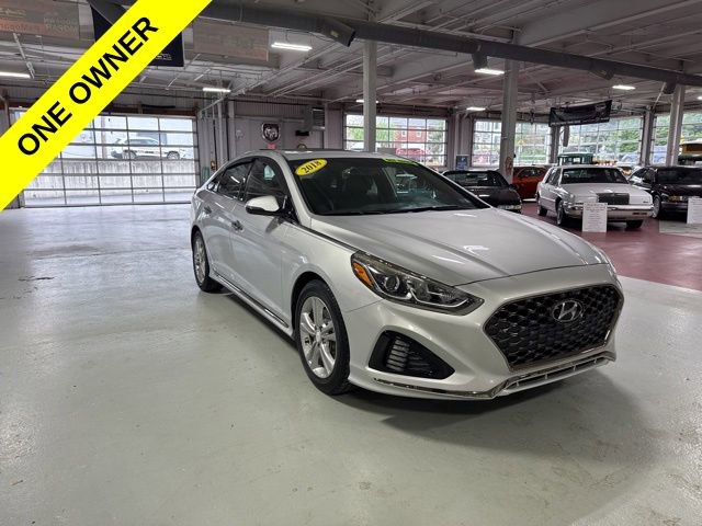 Used 2018 Hyundai Sonata Sport w/ Cargo Package FWD image 7