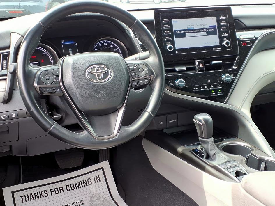 Certified 2022 Toyota Camry SE image 11
