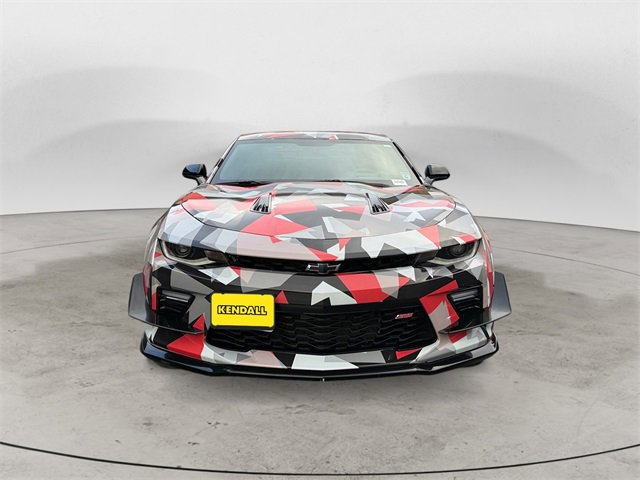 Used 2018 Chevrolet Camaro SS image 8