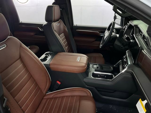 New 2026 GMC Sierra 2500 Denali Ultimate w/ LPO, Black Badging Package image 36