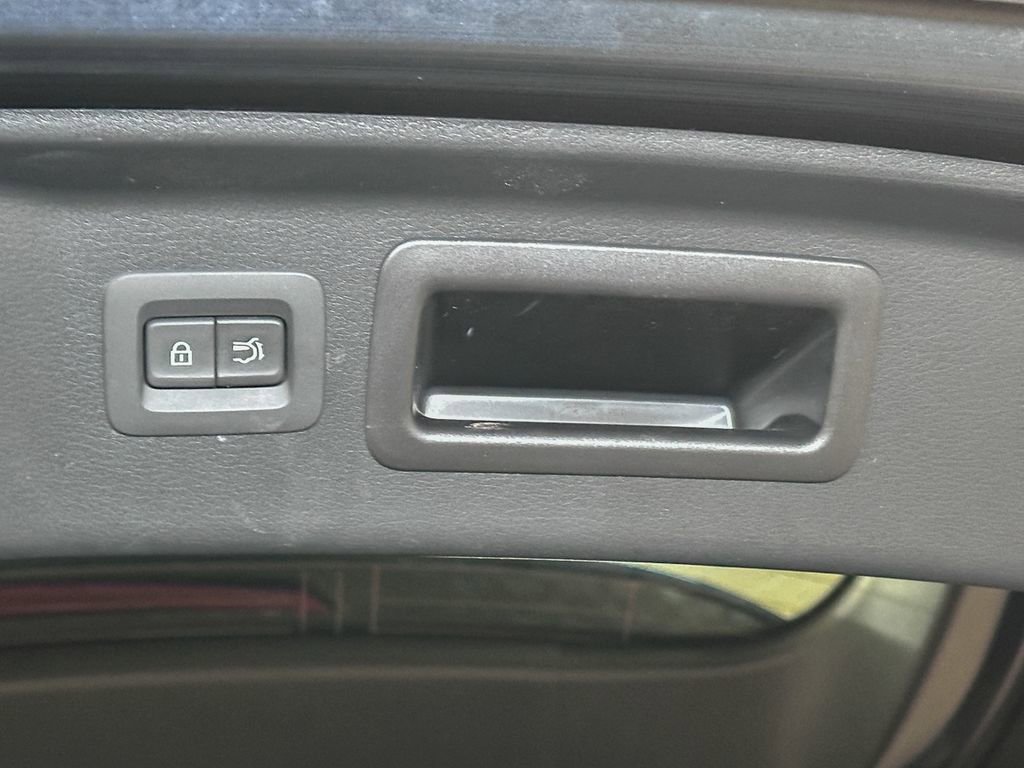 Used 2025 MAZDA CX-90 3.3 Turbo w/ Select Package image 22