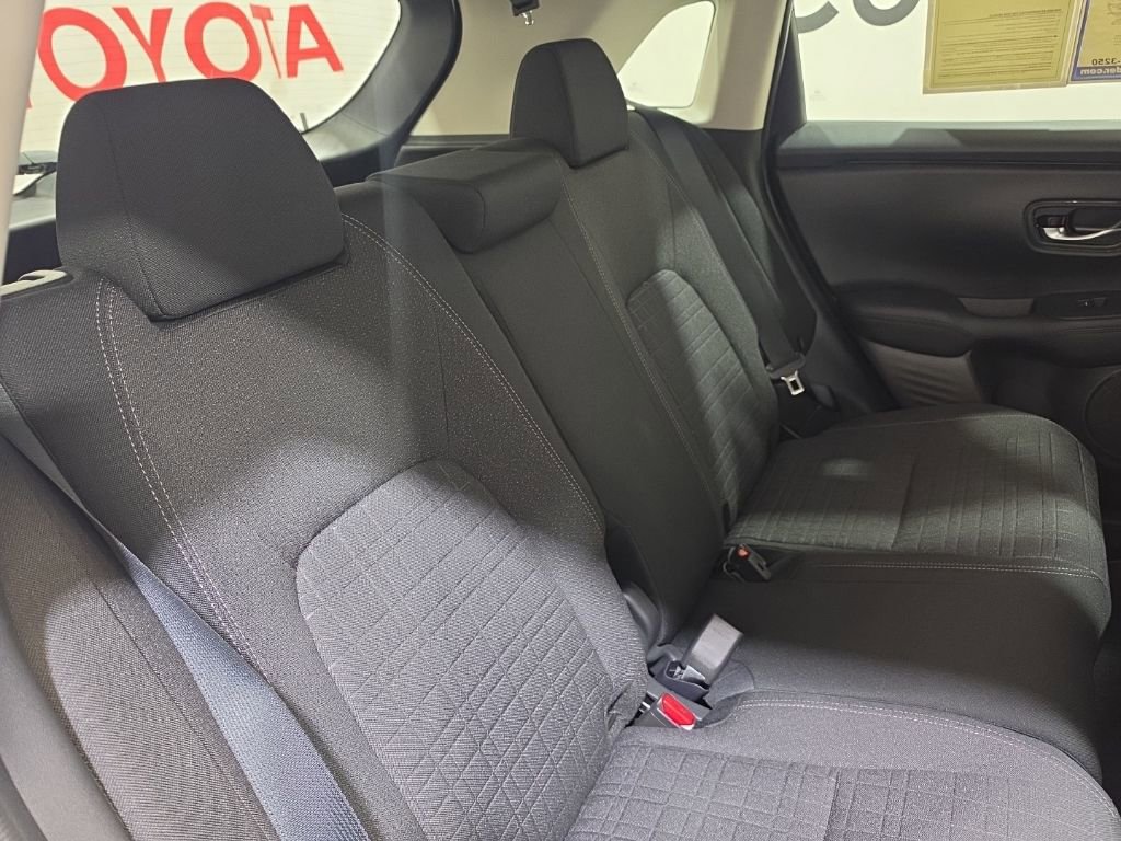 Used 2026 Honda HR-V LX image 27