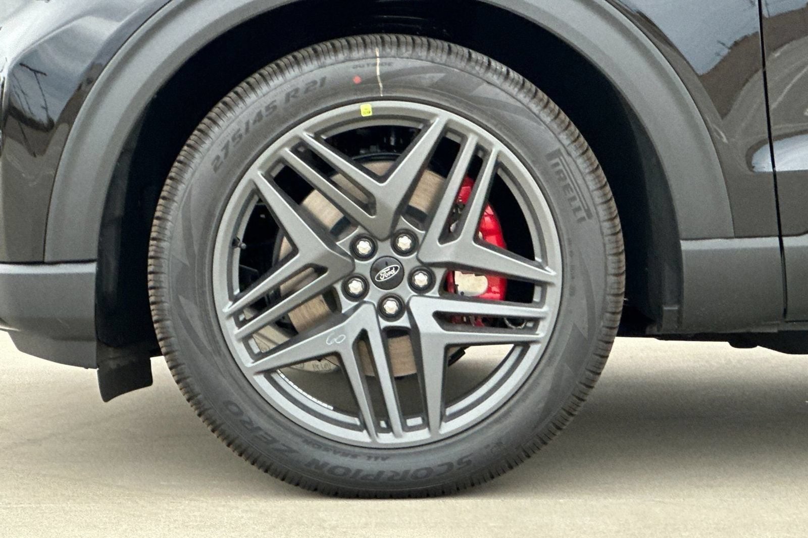New 2025 Ford Explorer ST-Line w/ Premium Package RWD image 40
