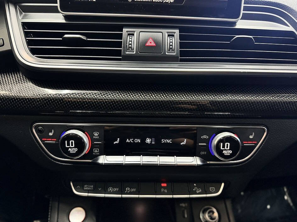 Used 2018 Audi SQ5 Prestige w/ Prestige Package AWD/4WD image 18