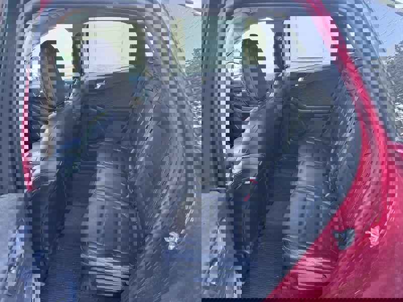 Used 2020 Ford Escape SEL image 15