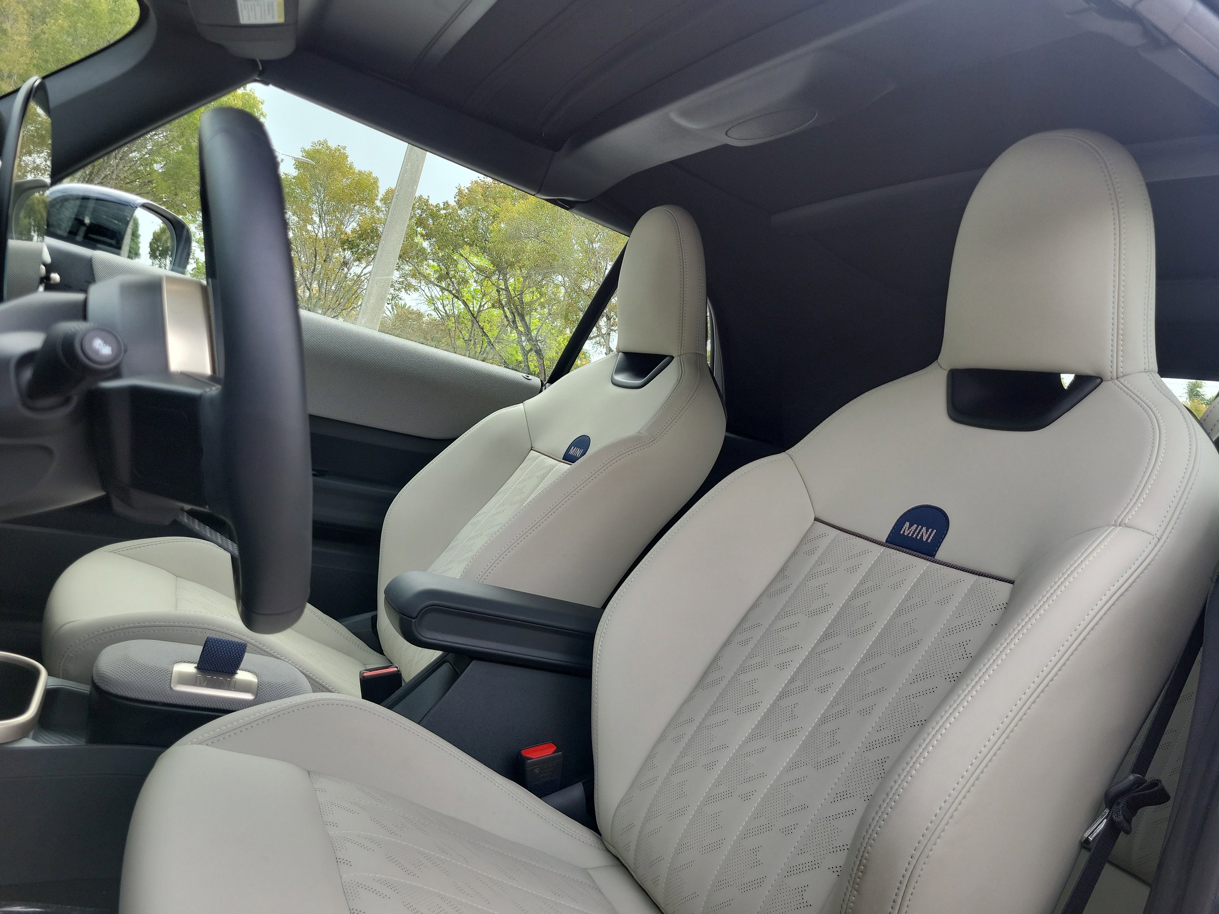 Used 2025 MINI Cooper S image 15