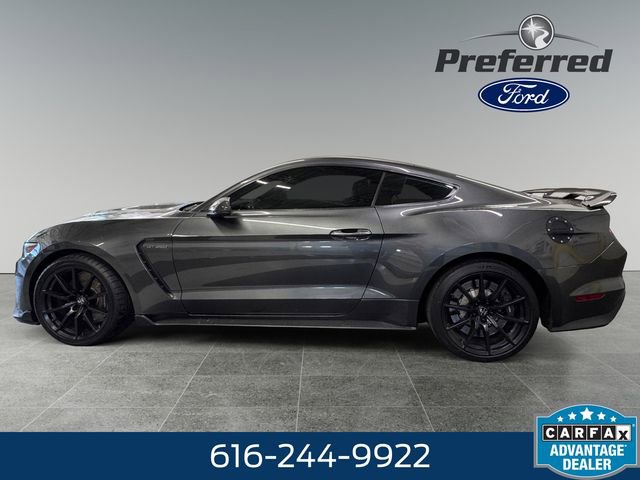 Used 2016 Ford Mustang Shelby GT350 w/ Technology Package RWD image 9