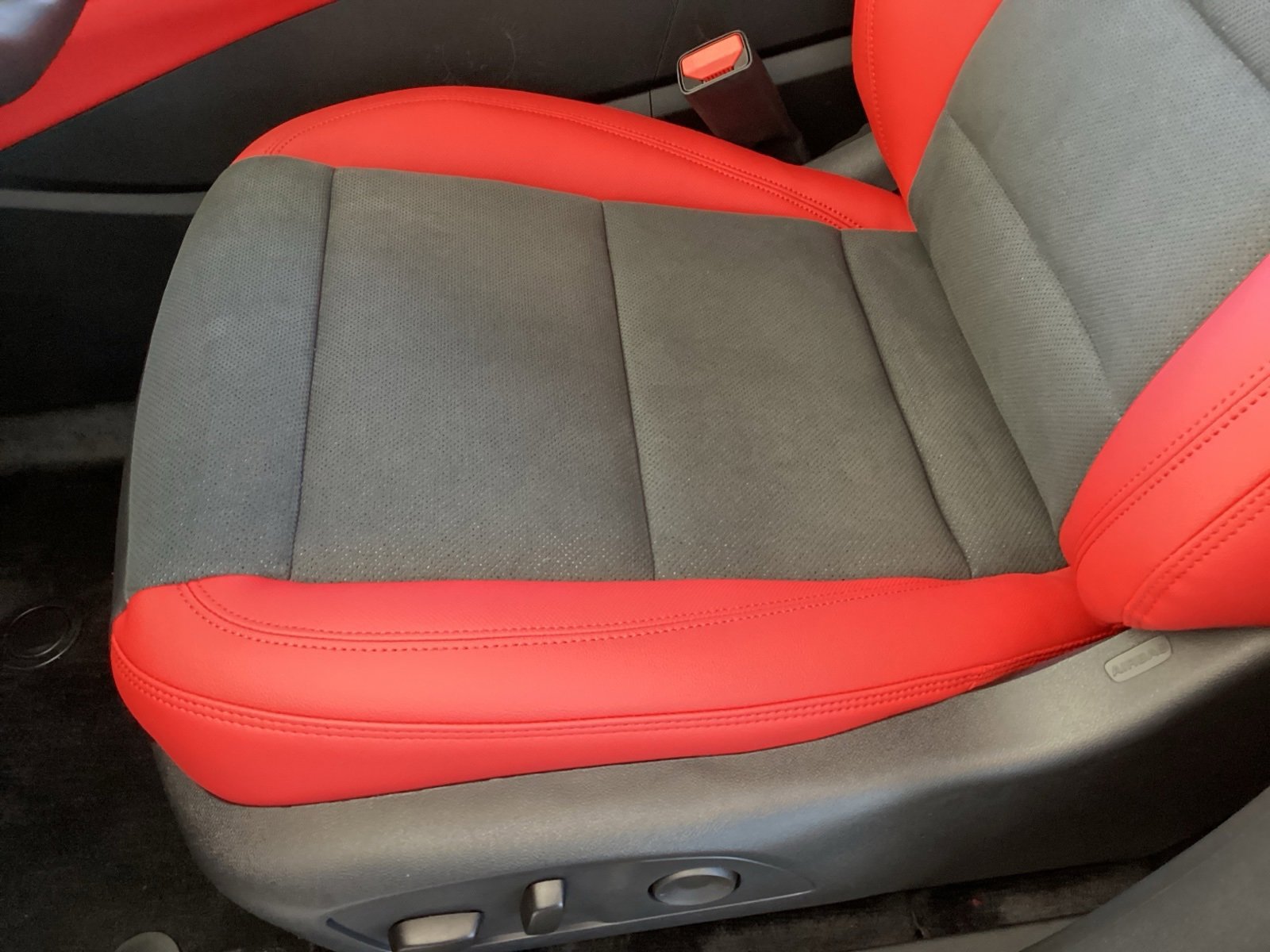 New 2026 Chevrolet Blazer EV RS w/ Super Cruise Package image 12